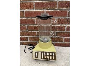 Vintage Waring Blender W/glass Pitcher