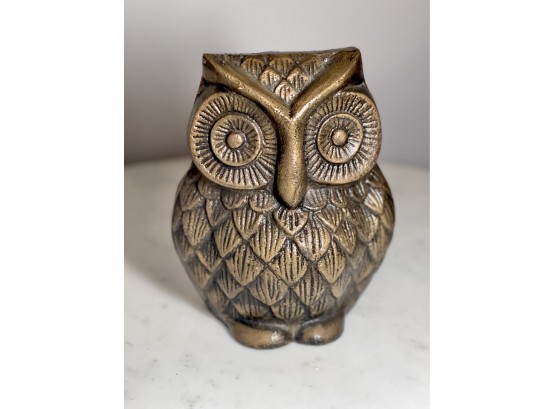 Metallic Bronzed Owl