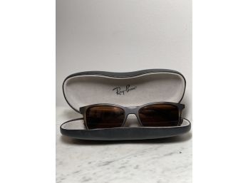 Vintage RAYBAN Sunglasses With Case