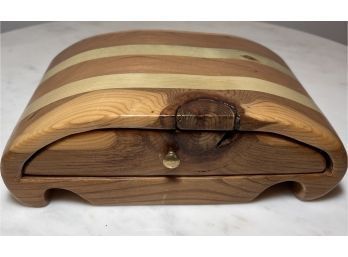 Rendevous West Artisan Made Wood Box.  Great Shape And Grain With Integrated Knots