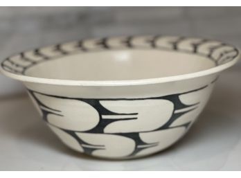 Mi Century Modern Patterned Pottery Bowl