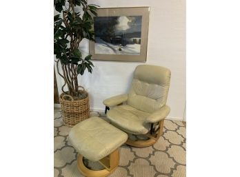 Leather Ekornes Stressless  Style Recliner Chair & Ottoman