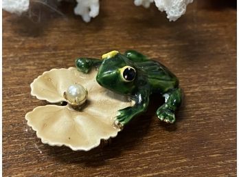 Vintage Original By Robert Frog And Flower Pin