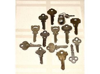 Vintage Assortment Of  Keys And Mini Padlock