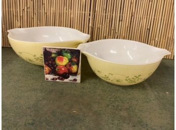 Vintage Pyrex Mixing Or Service Bowls