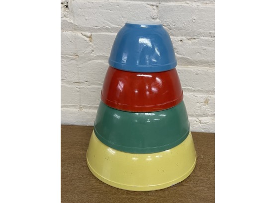 Vintage Primary Colors PYREX Mixing Bowl Set (4)