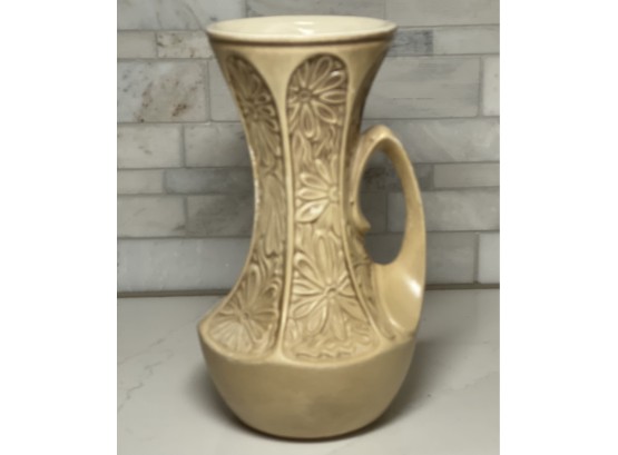 Vintage MCCOY Pottery Daisy Vase # 619