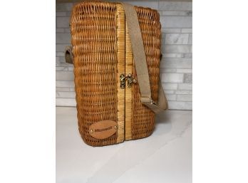 Awesome Rattan Picnic Wine Carrier With Wine Glasses And Accessories.