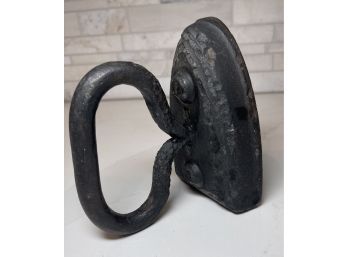 Primitive Cast Iron SAD Iron, Very Old