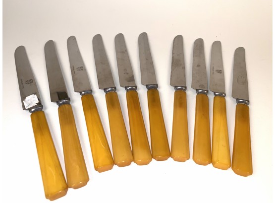 10 Almost Matching Bakelite Handle And Stainless Blade Knives