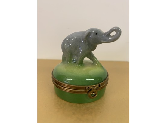 Limoges Castel France Elephant Trinket Box Pient Main