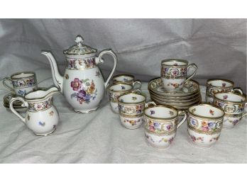 Beautiful Schumann Arzberg Porcelain Tea Set