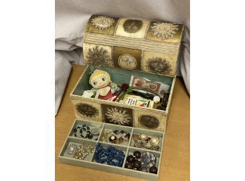 Cool Vintage Jewelry Box With Suns