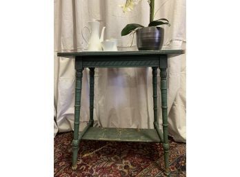 Antique Table Green / Shabby Chic