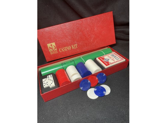 HOYLE Casino Kit, In Original Box