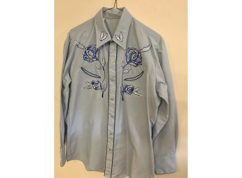 Vintage Mens Western Shirt Blue W/ Embroidered Flowers Looks Like A Mens Medium