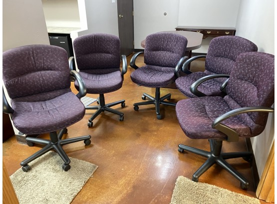 Five Nice Rolling And Adjustable Office Chairs