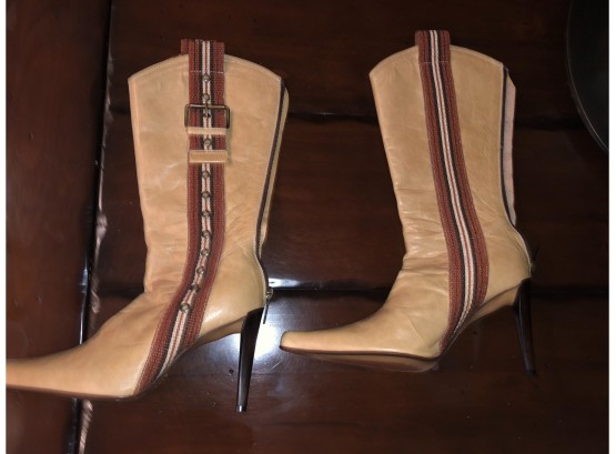 SUPER Groovy Coccinelle Leather Boots.  Size 37  6.5-7