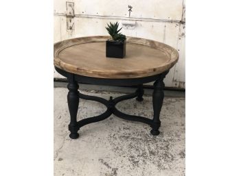 Round Solid Wood Tray Top Coffee Table