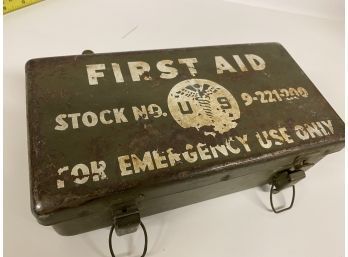 Military First Aid Kit Metal Box Marked 9-221-200