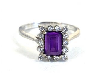 Beautiful 18K Jaylen Jeweled Ring, Size 7 1/4