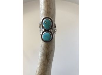 Beautiful Turquoise Ring Size  7-7.5