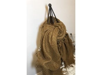 Soft And Cozy Loose Weave Plantation Wrap!
