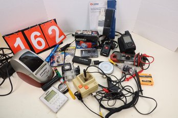 NICE LOT OF ITEMS SHOWN
