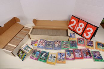 LOTS OF VINTAGE BASEBALL CARDS! UNSEARCHED BY US! MYSTERY LOT!!!!
