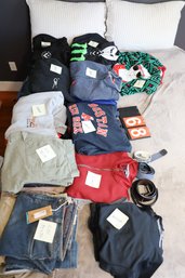 LOT 68 - CLOTHING LOT - SIZES LISTED IN PHOTOS