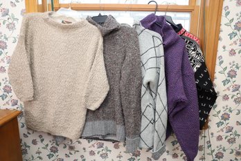 LOT 14 - MED AND LARGE WOOL SWEATERS