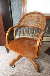 LOT 47 - REALLY COOL VINTAGE OFFICE CHAIR