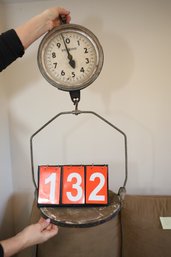 LOT 132 - HANGING SCALE