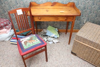 LOT 52 - ANTIQUE TABLE AND MODERN FOLDING CHAIR