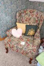 LOT 54 - CHAIR AND PILLOWS