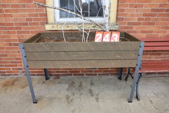 LOT 243 - LARGE OUTDOOR PLANTER ON PORCH