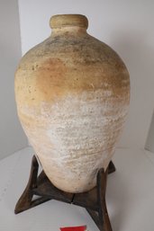 LOT 45 - VERY UNIQUE HAND CRAFTED VASE WITH STAND
