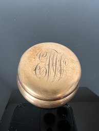 LOT 42 - 10k GOLD ANTIQUE SNUFF BOX FROM 1899! (CHICAGO)  AMAZING!