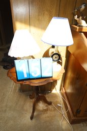 LOT 152 - 2 LAMPS AND SMALL TABLE