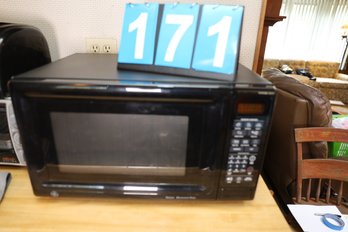 LOT 171 - GOOD CONDITION MICROWAVE