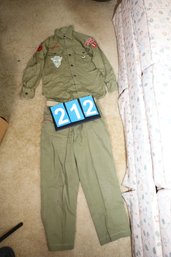 LOT 212 - VERY EARLY LOCAL BOY SCOUT CLOTHING