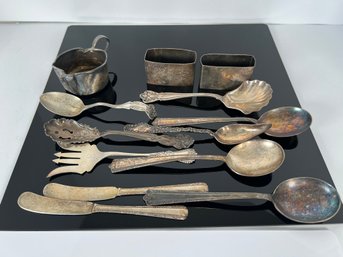 LOT 111 - AROUND 359 GRAMS OF STERLING (ANTIQUE SPOONS AND MORE)