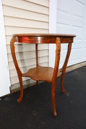 LOT 150 - EARLY ROUND TOP TABLE - BEAUTIFUL COLOR WOOD