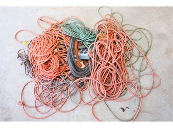EXTENSITION CORD LOT
