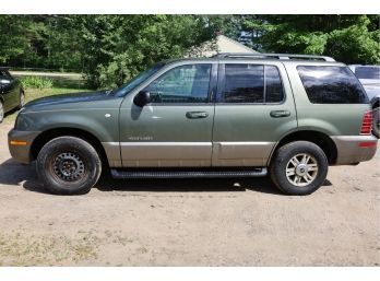 2002 MERCURY MOUNTAINEER WITH 159,406 MILES (AS IS SALE) TITLE INCLUDED READ MORE BELOW!