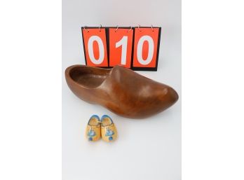 WOODEN SHOES MARKED 10