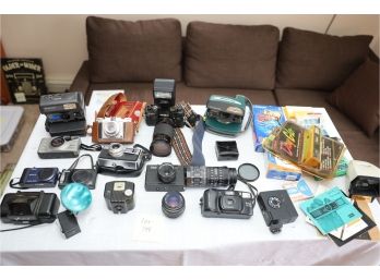Giant Lot Of CAMERAS / Film  Lots Of Retro Vintage And Modern Cameras (all Sold As Is Untested As Shown)