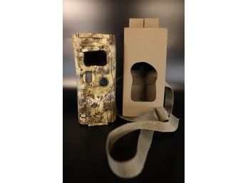 GAME CAMERA WITH METAL CASE - MARKED 18
