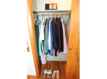 LOT 66 - ALL CONTENTS OF THIS CLOSET: CLOTHING / FOOTWARE AND ALL HANGERS