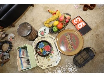 LOT 93 - VINTAGE TINS AND MORE